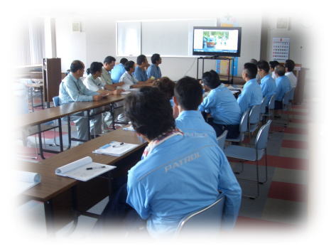 パトロール後には、結果の発表と講評を行い、
次回のパトロールに役立てています!