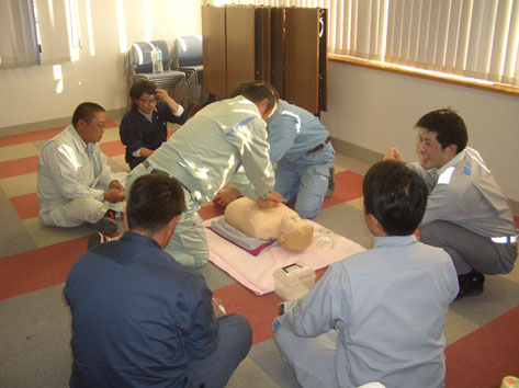 研修終了後には終了証が参加者に渡されます。