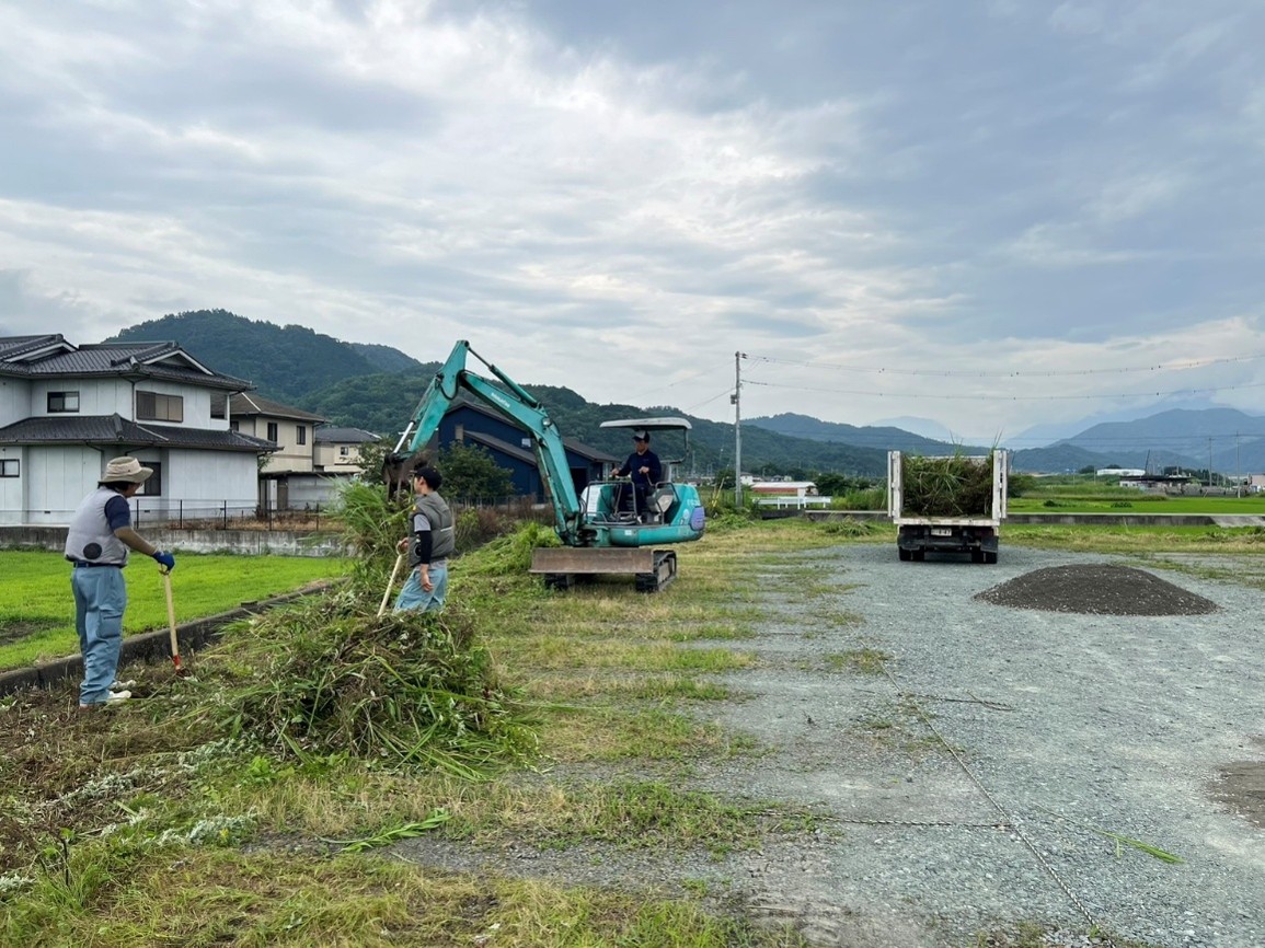 毎月実施している環境ボランティアの様子2